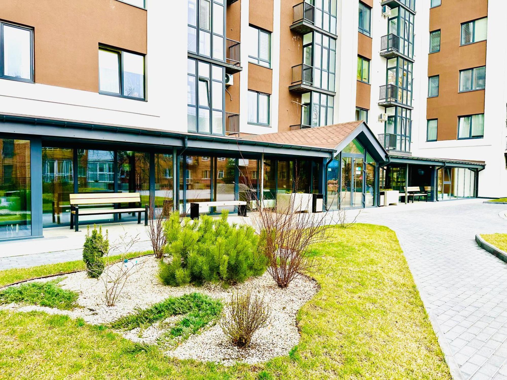 Comfortable Apartments With A Coffee Machine In The City Centre, Zlata Plaza Rivne Esterno foto