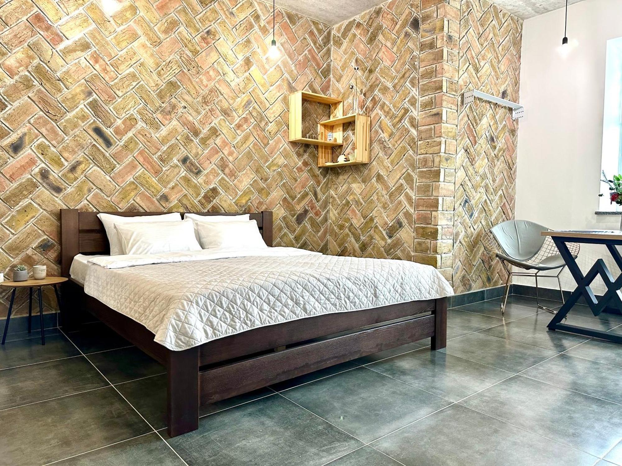 Comfortable Apartments With A Coffee Machine In The City Centre, Zlata Plaza Rivne Esterno foto