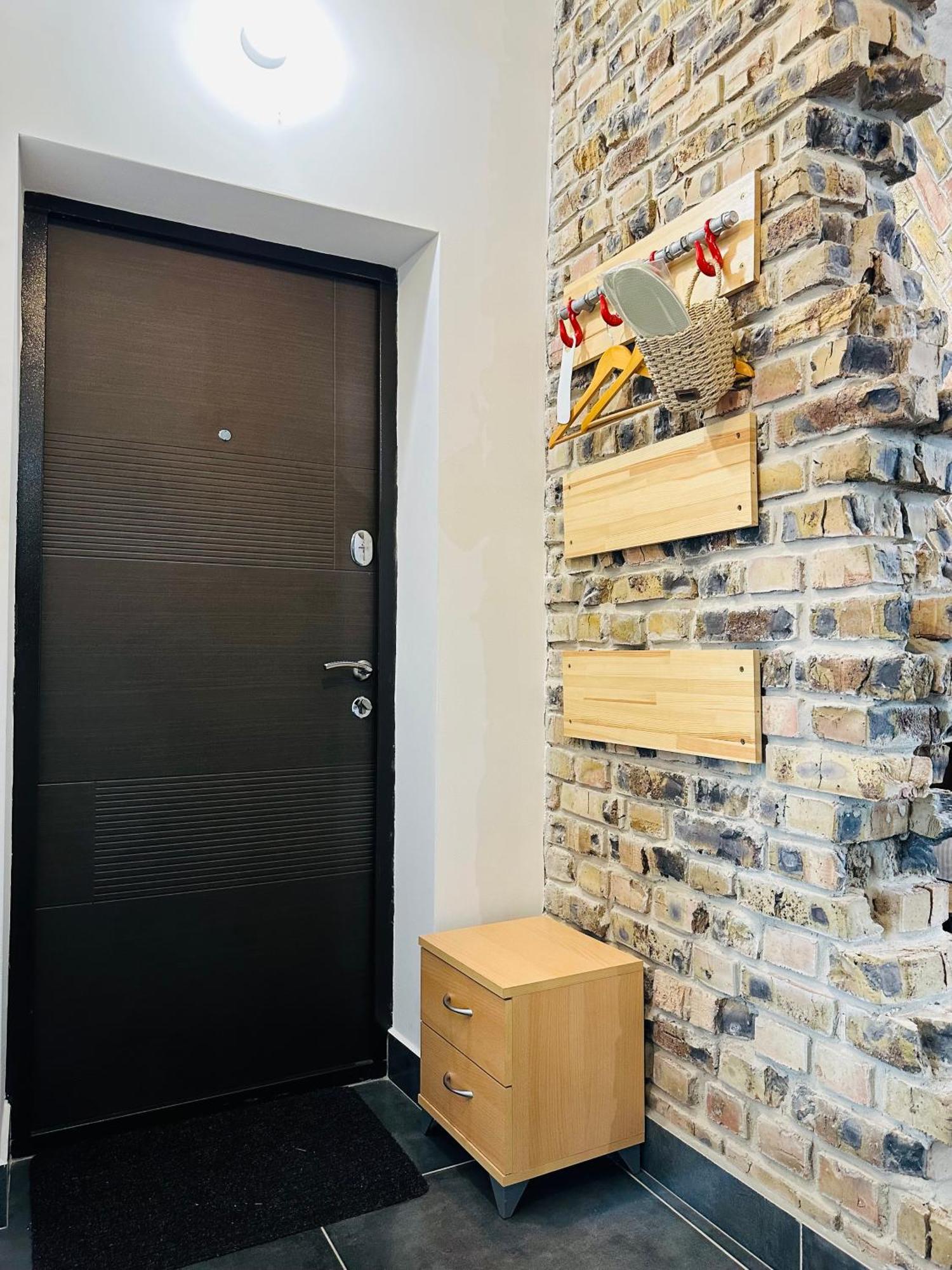 Comfortable Apartments With A Coffee Machine In The City Centre, Zlata Plaza Rivne Esterno foto